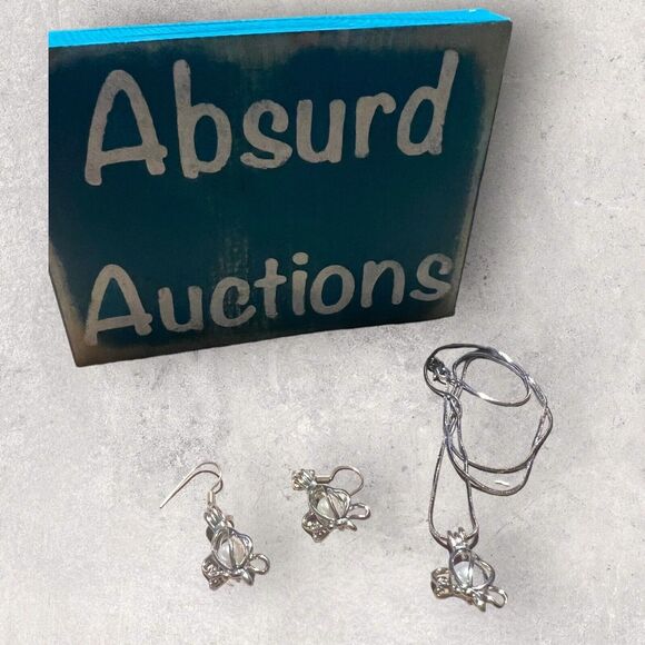 Silver 4 Leaf Shaped Cage Earrings and Pendant Necklace Set with White Pearls - Picture 1 of 5